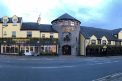 Walsh's Hotel & Apartmaji