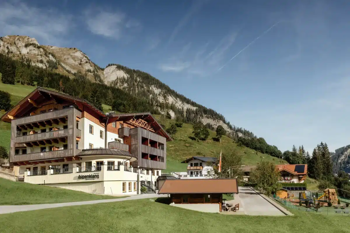 Berghotel Alpenklang | ecoturbino water saving reference partner